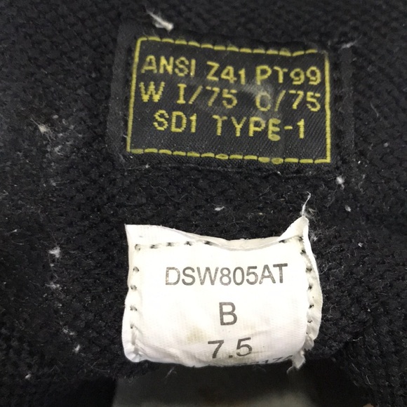 Dunham by NEW BALANCE All Terrain Steel Toe Shoe - Picture 7 of 7